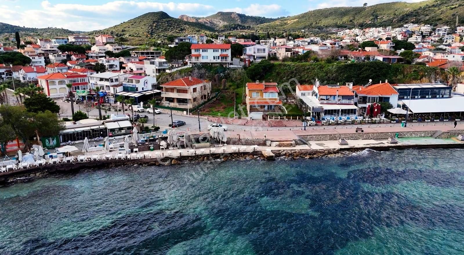 Urla İskele Deniz Manzaralı Arsa Ve 3 Adet Daire - Görsel 18