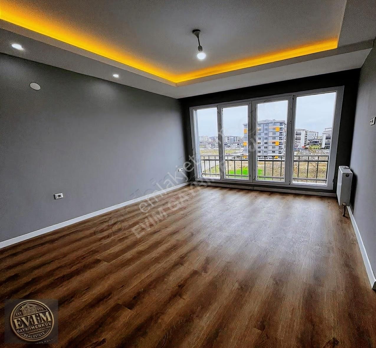 Evim'den Tepede Havuz Cephe Hamam+saunal 150m2 3+1 Satılık Daire - Görsel 6