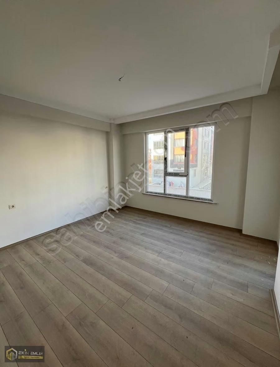 Meram Uluğbey'de Satılık 3+1 Arakat Lüks Daire - Görsel 24