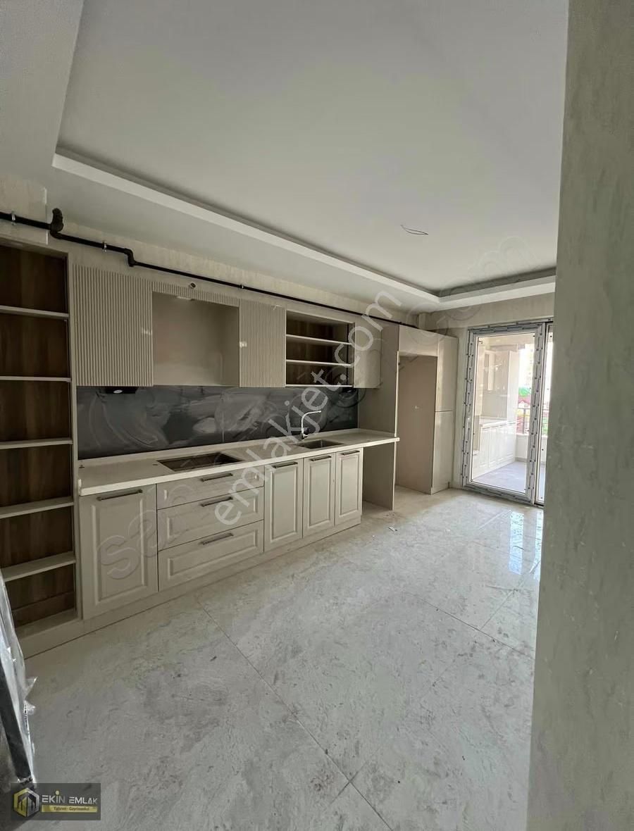 Meram Uluğbey'de Satılık 3+1 Arakat Lüks Daire - Görsel 20