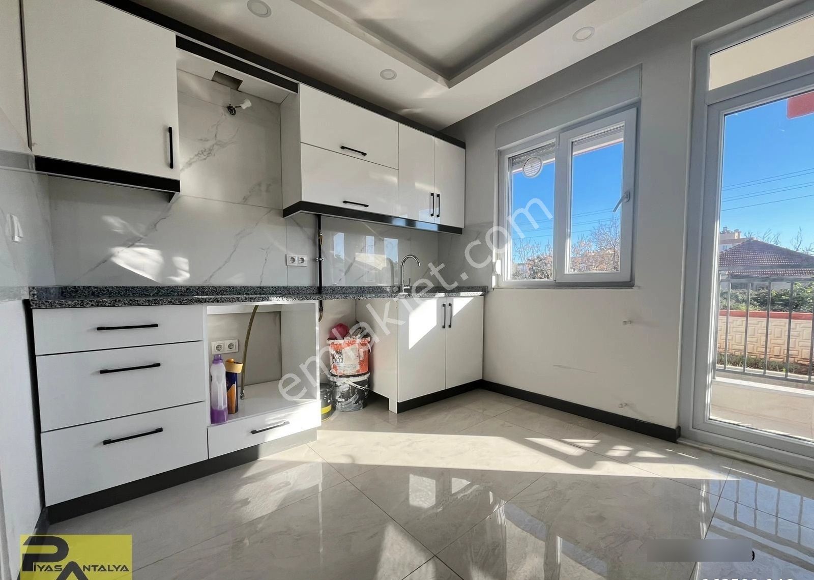 Sütçüler’de Kepez Devlet Hastanesine 500m Site İçi 2+1 Satılık Daire - Görsel 3