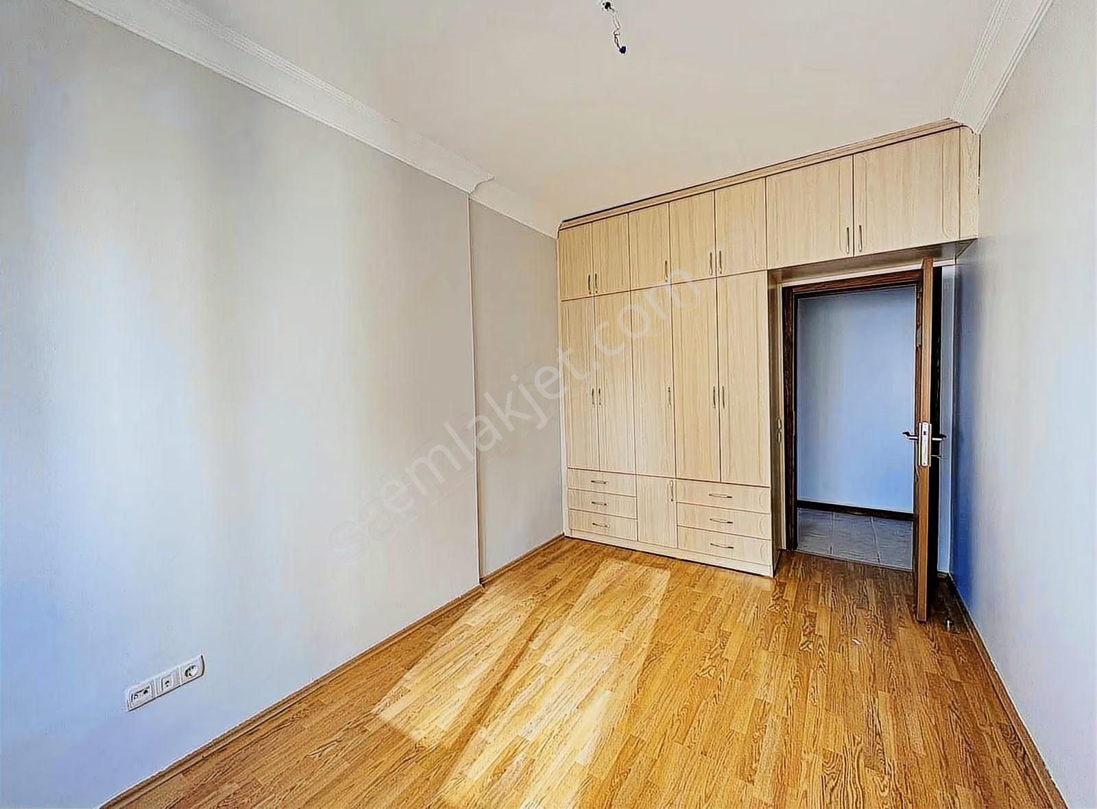 Özlem Yardımcı'dan Yenikent Kardelen Konutları'da Kiralık Daire - Görsel 14