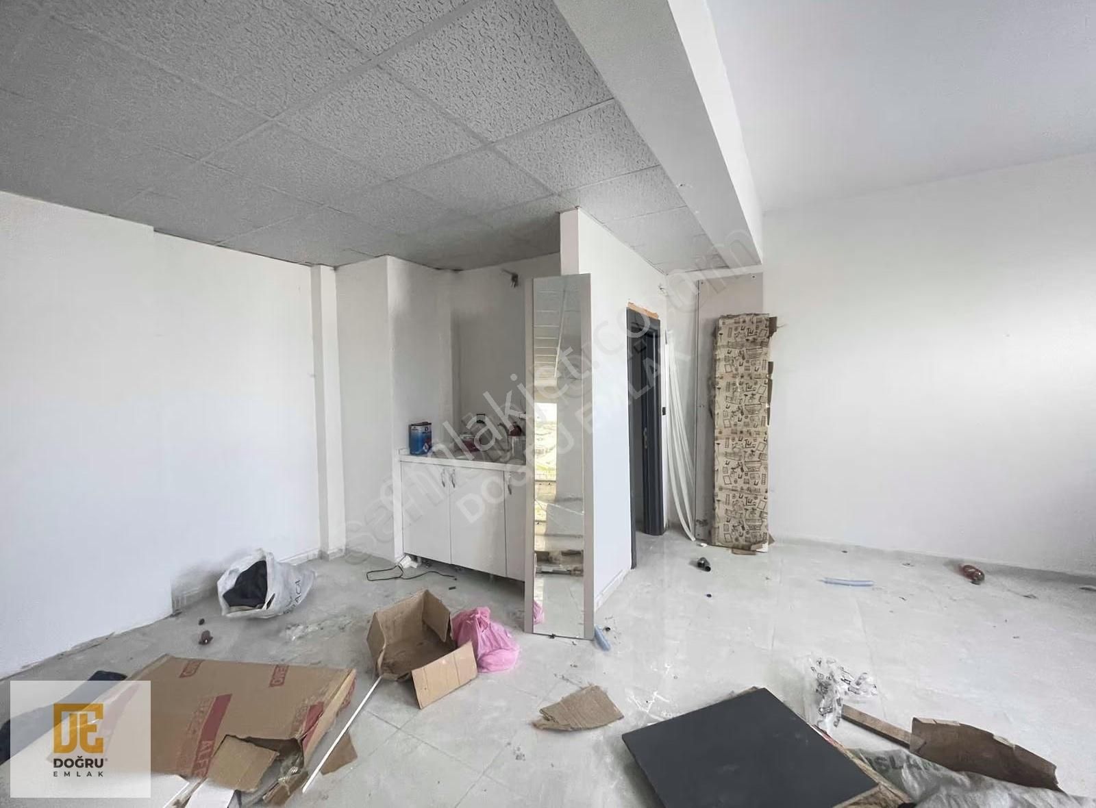 Doğru Emlak - Erkilet'de Meskenli Köşebaşı Kiralık 270 M2 Dükkan - Görsel 14