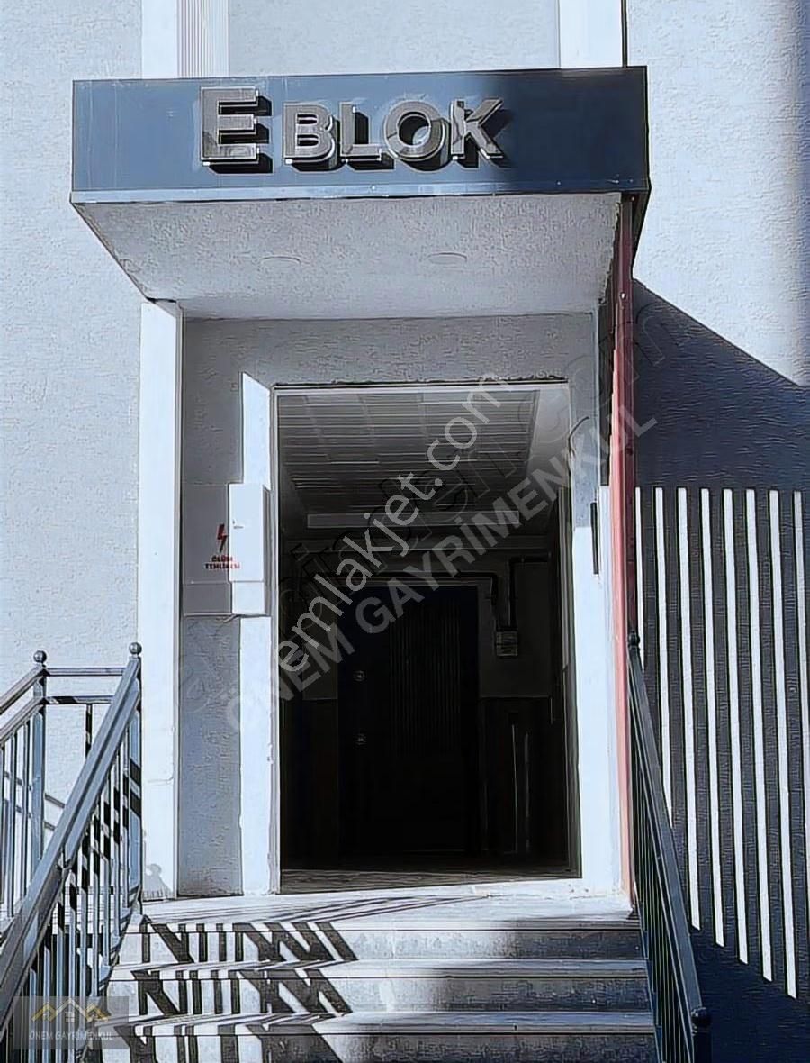 Önem Gayrimenkul'den Satılık 2+1 Site İçi Daire - Görsel 14