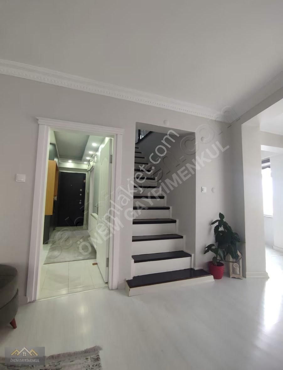 Bahçelievler Kocasinan Mahallesinde Satılık 5+1 Teras Daire - Görsel 10