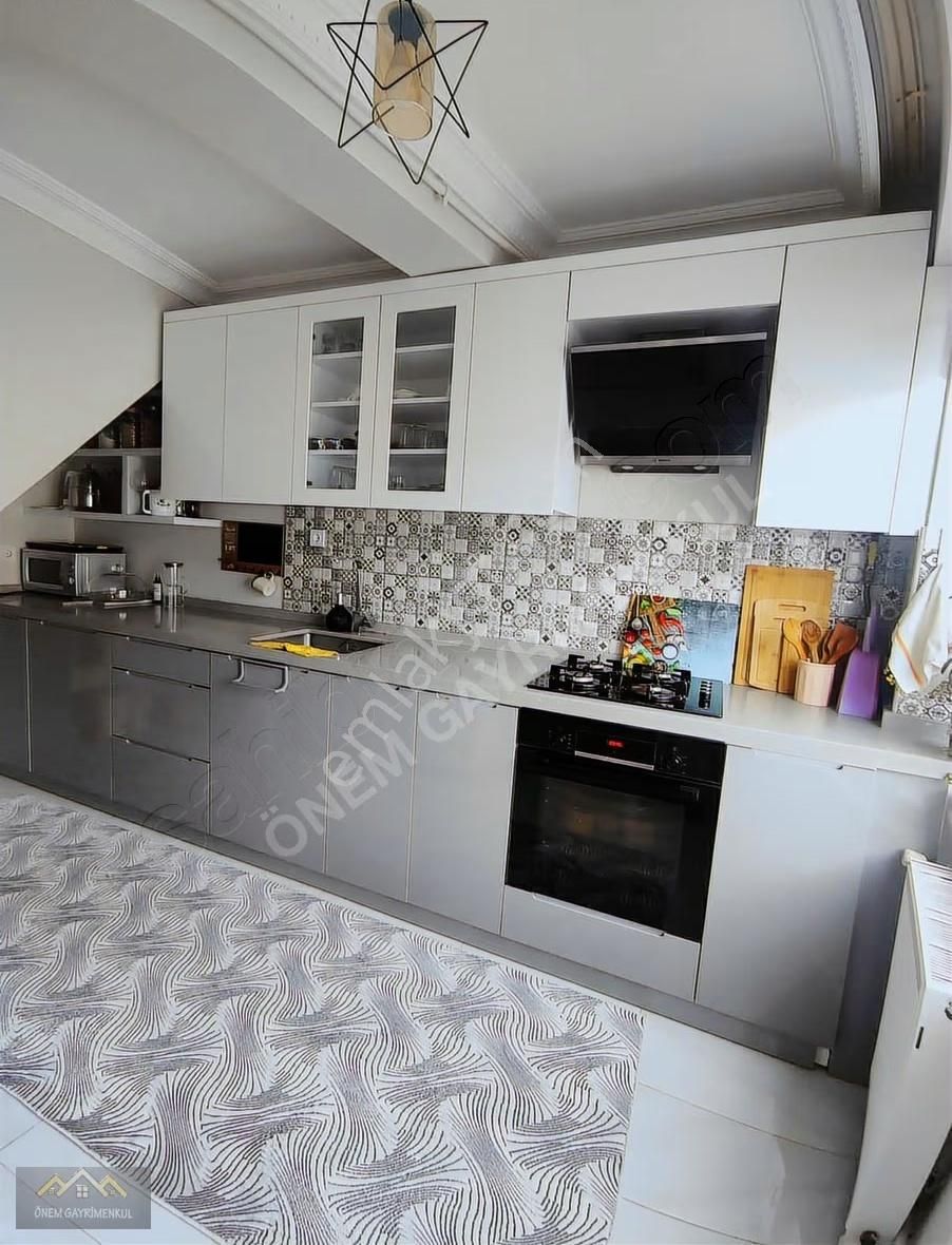 Bahçelievler Kocasinan Mahallesinde Satılık 5+1 Teras Daire - Görsel 27