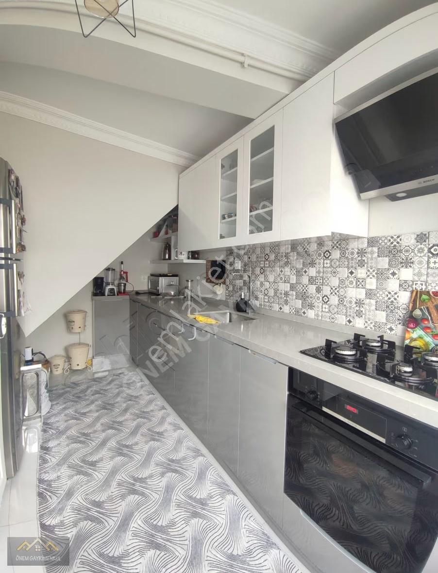 Bahçelievler Kocasinan Mahallesinde Satılık 5+1 Teras Daire - Görsel 17