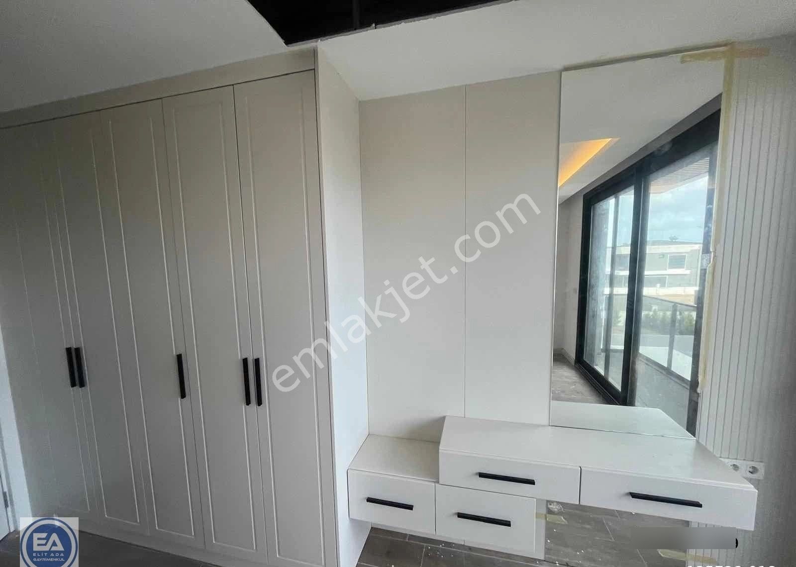 Kuşadası Davutlar'da Değerin Altında Satılık Özel Havuzlu Villa - Görsel 17