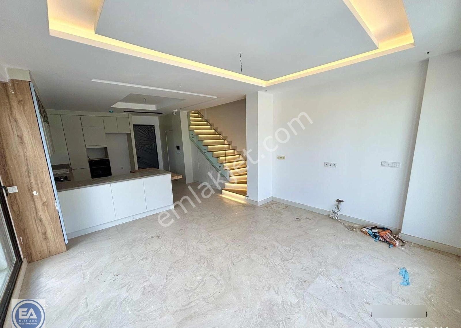 Kuşadası Davutlar'da Değerin Altında Satılık Özel Havuzlu Villa - Görsel 32