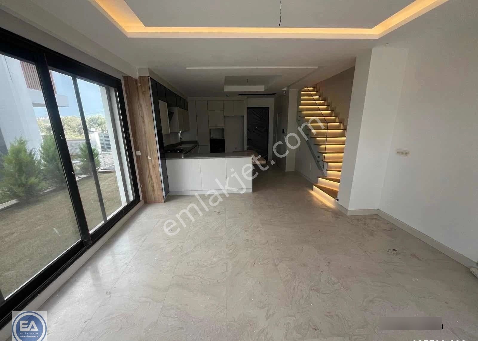 Kuşadası Davutlar'da Değerin Altında Satılık Özel Havuzlu Villa - Görsel 19