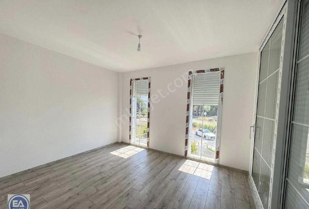 Kuşadası'nda Özel Havuzlu Müstakil Villa - Görsel 5