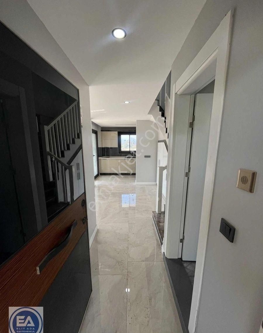 Davutlar Da Satılık Özel Havuzlu Müstakil Villa - Görsel 15