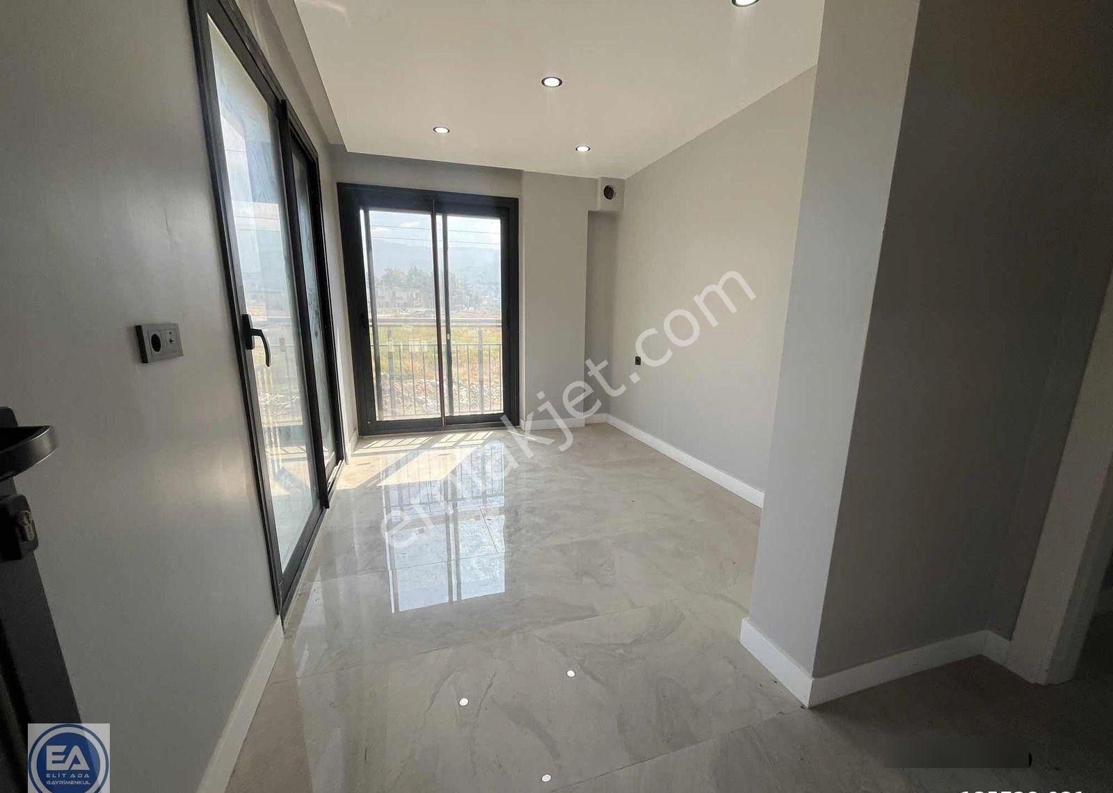 Davutlar Da Satılık Özel Havuzlu Müstakil Villa - Görsel 20