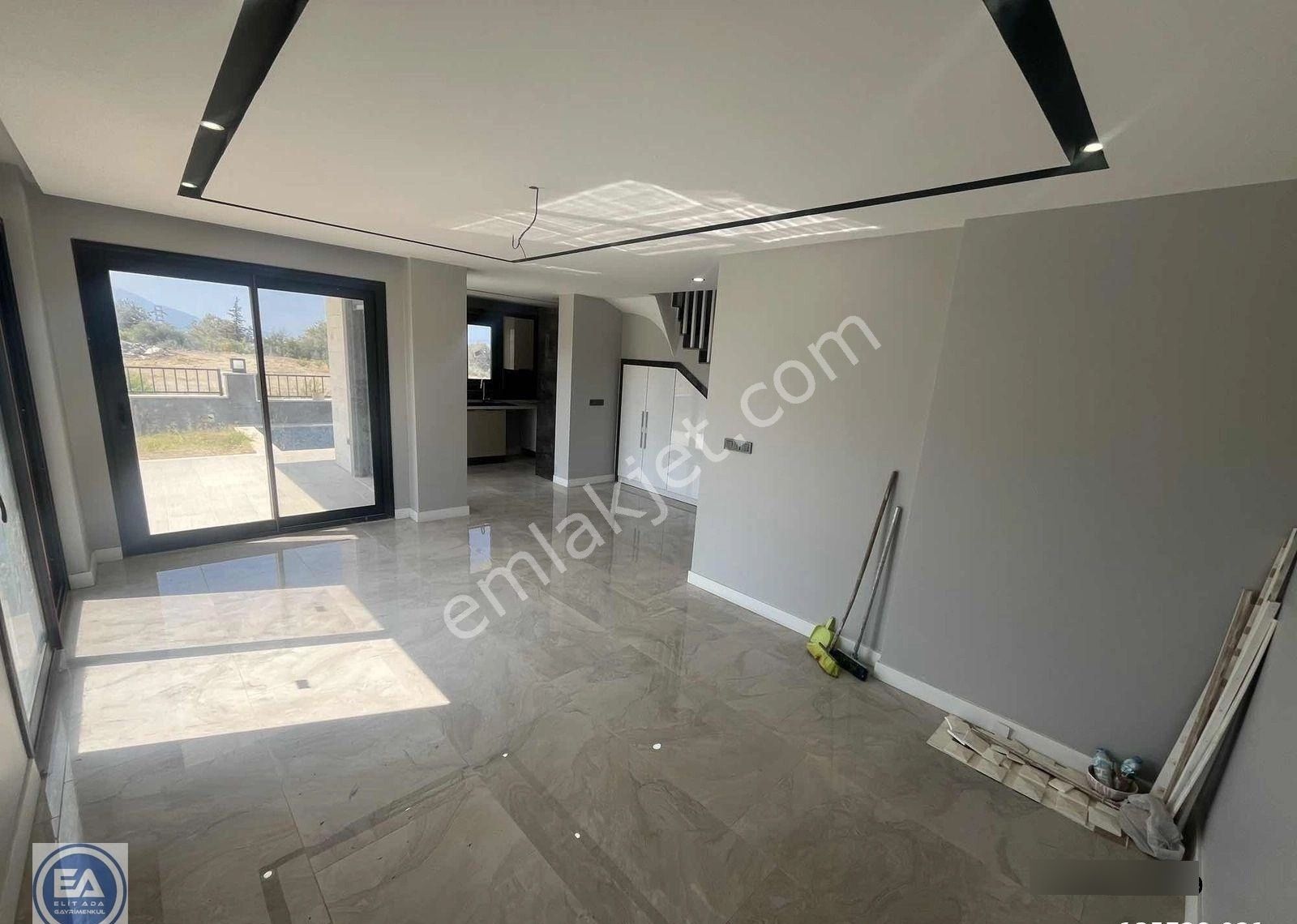 Davutlar Da Satılık Özel Havuzlu Müstakil Villa - Görsel 3