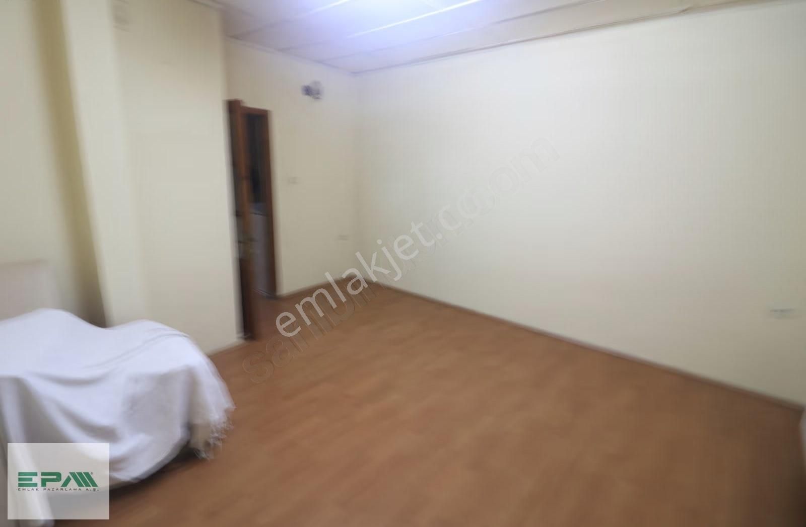 Konak Öğretmenevi Altında Satılık İki Katlı 3+1 Müstakil Ev - Görsel 15