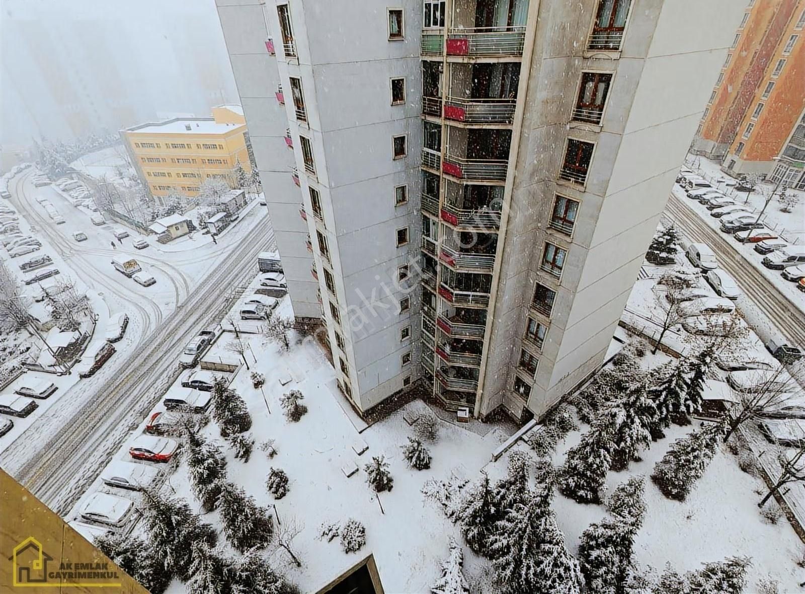 Evim Kredilerine Uygun Kuzey Ankara 5 Nci Etap Katta