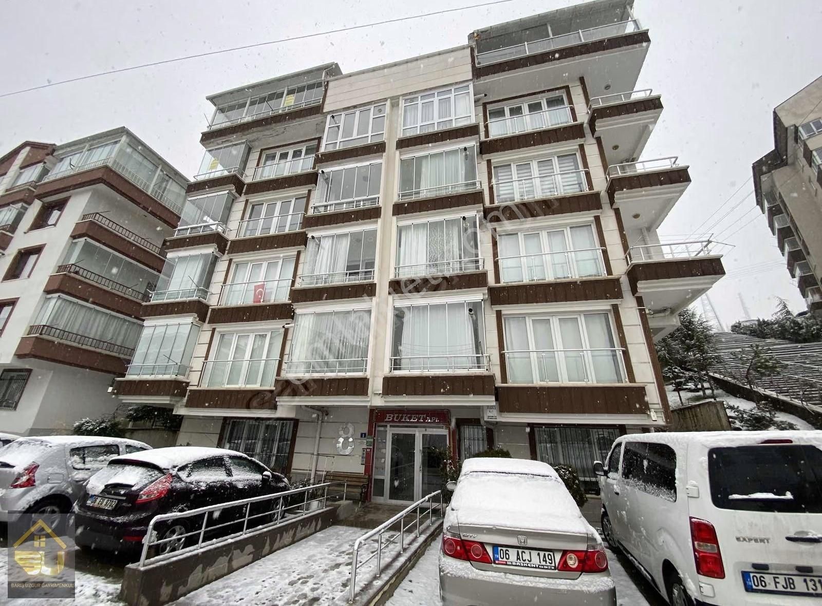 Keklik Pınarı Mahallesinde Ara Kat Asansörlü Satılık 3+1 Daire