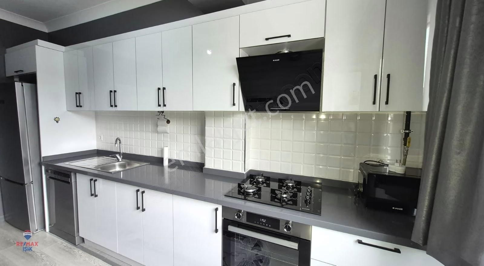 Sancaktepe De Harika Konumda Arakat 2+1 Daire - Görsel 26