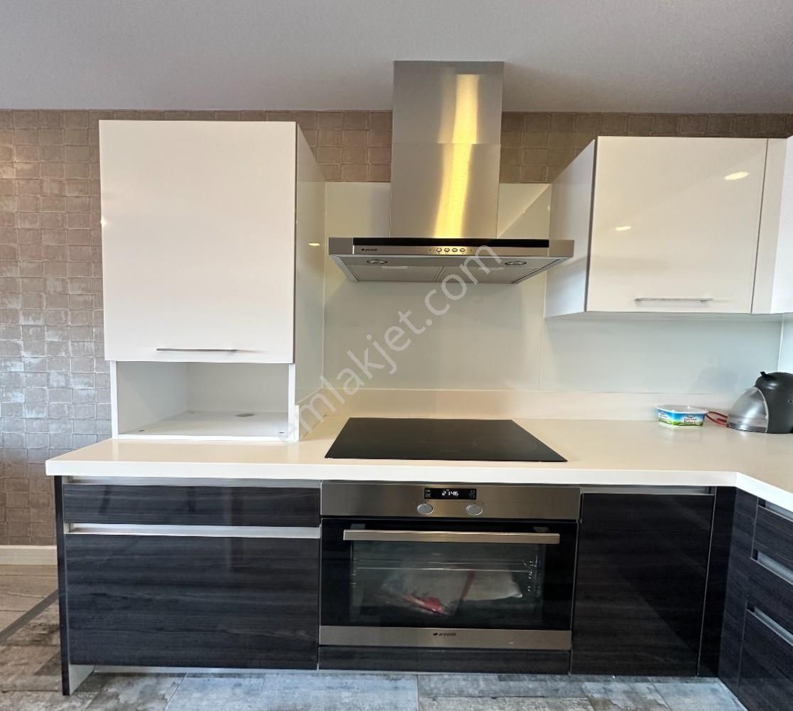 Beylikdüzü Westside 2 Site 16m2 Kapatılabilir Teras Metrobüs 2dk - Görsel 24