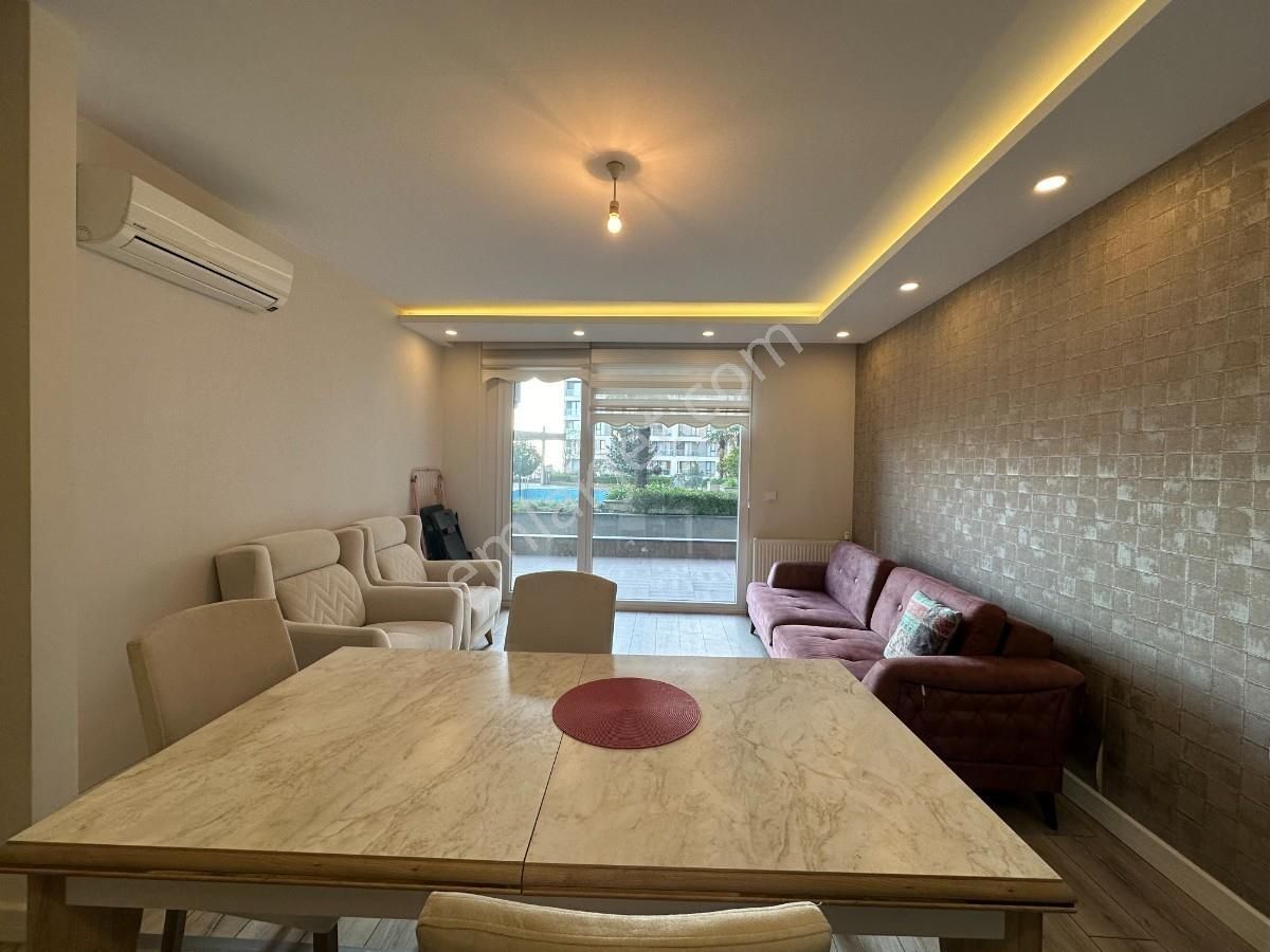 Beylikdüzü Westside 2 Site 16m2 Kapatılabilir Teras Metrobüs 2dk - Görsel 3