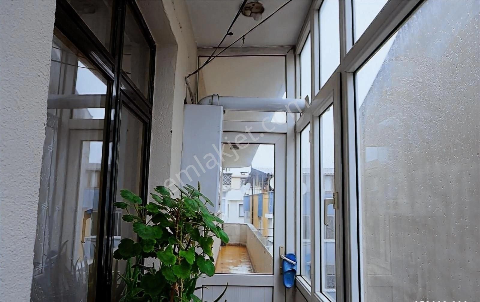 Sultangazi Cumhuriyet Mah Kat Mülkiyetli Büyük Daire - Görsel 2