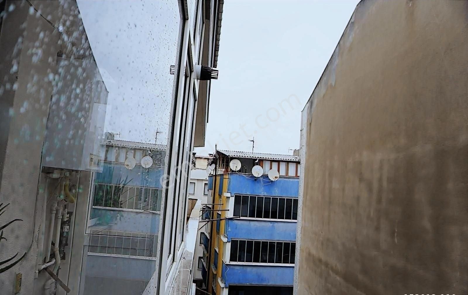 Sultangazi Cumhuriyet Mah Kat Mülkiyetli Büyük Daire - Görsel 6