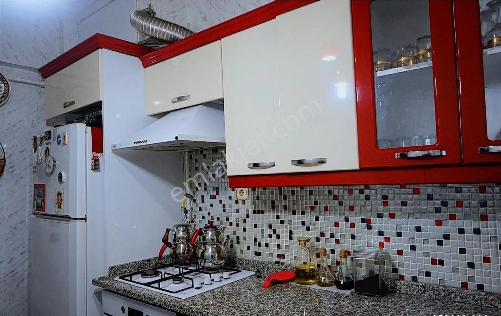 Sultangazi Cumhuriyet Mah Kat Mülkiyetli Büyük Daire - Görsel 15