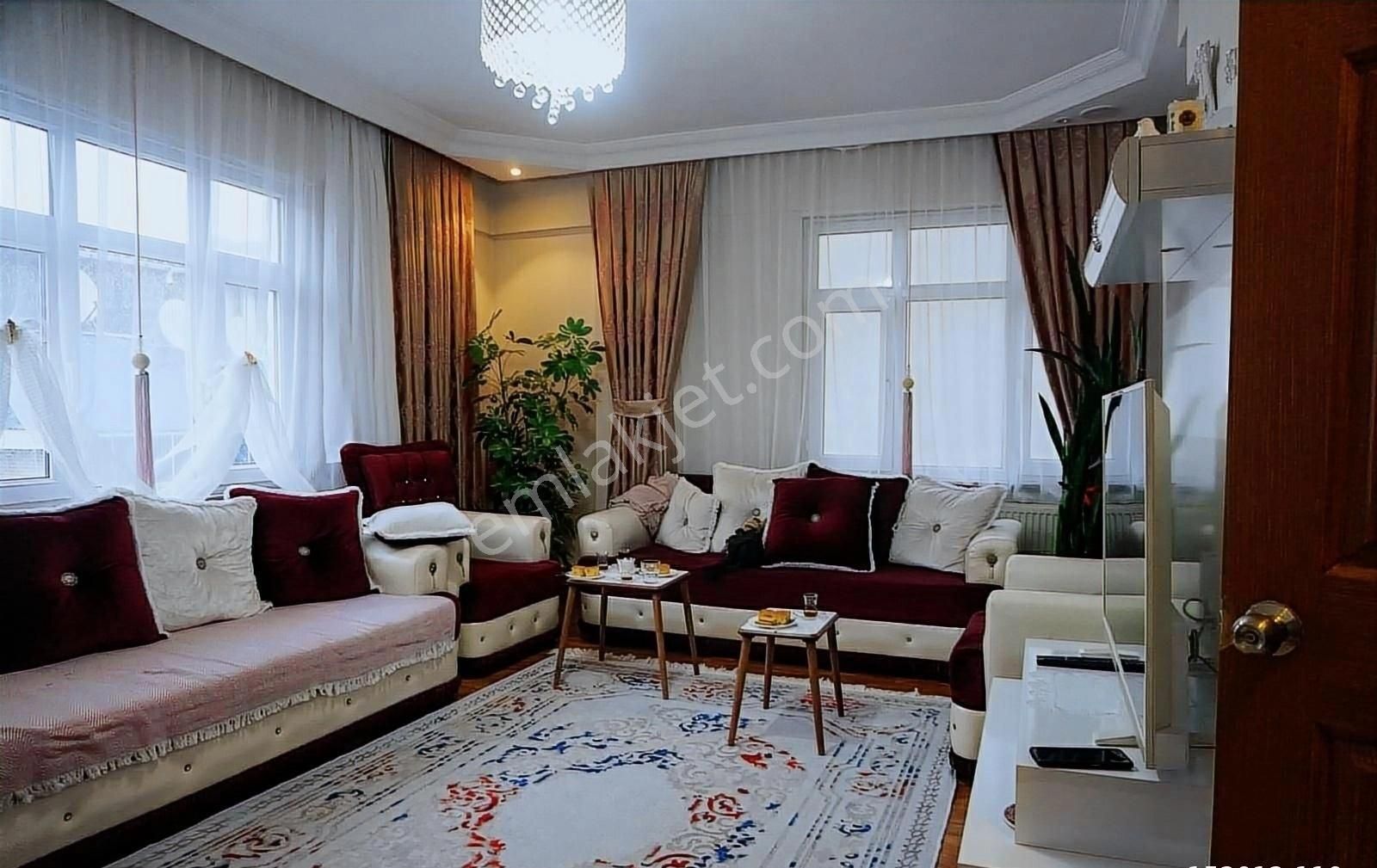 Sultangazi Cumhuriyet Mah Kat Mülkiyetli Büyük Daire