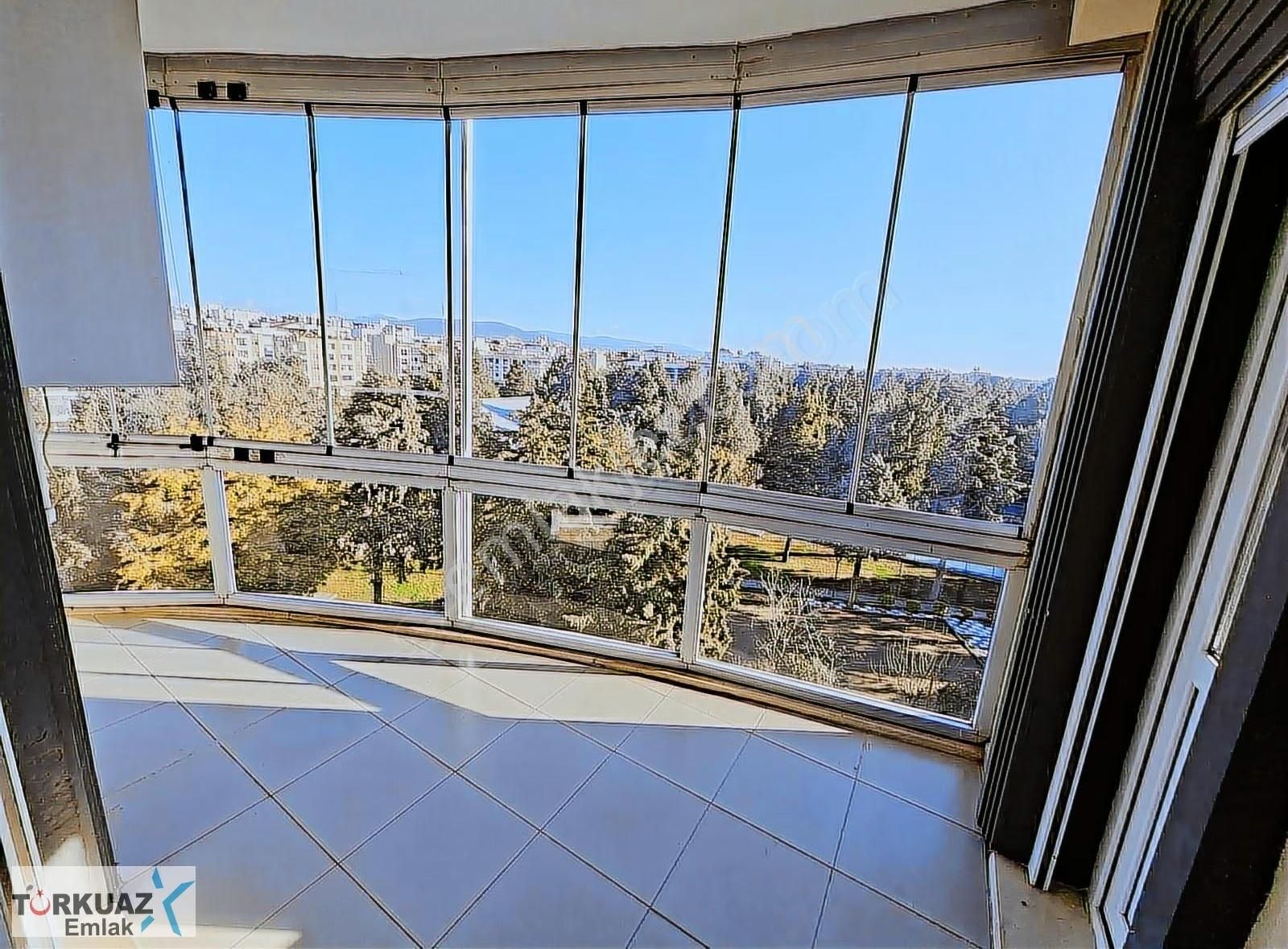 Korulukta Harika Manzaralı 3+1 - Görsel 27