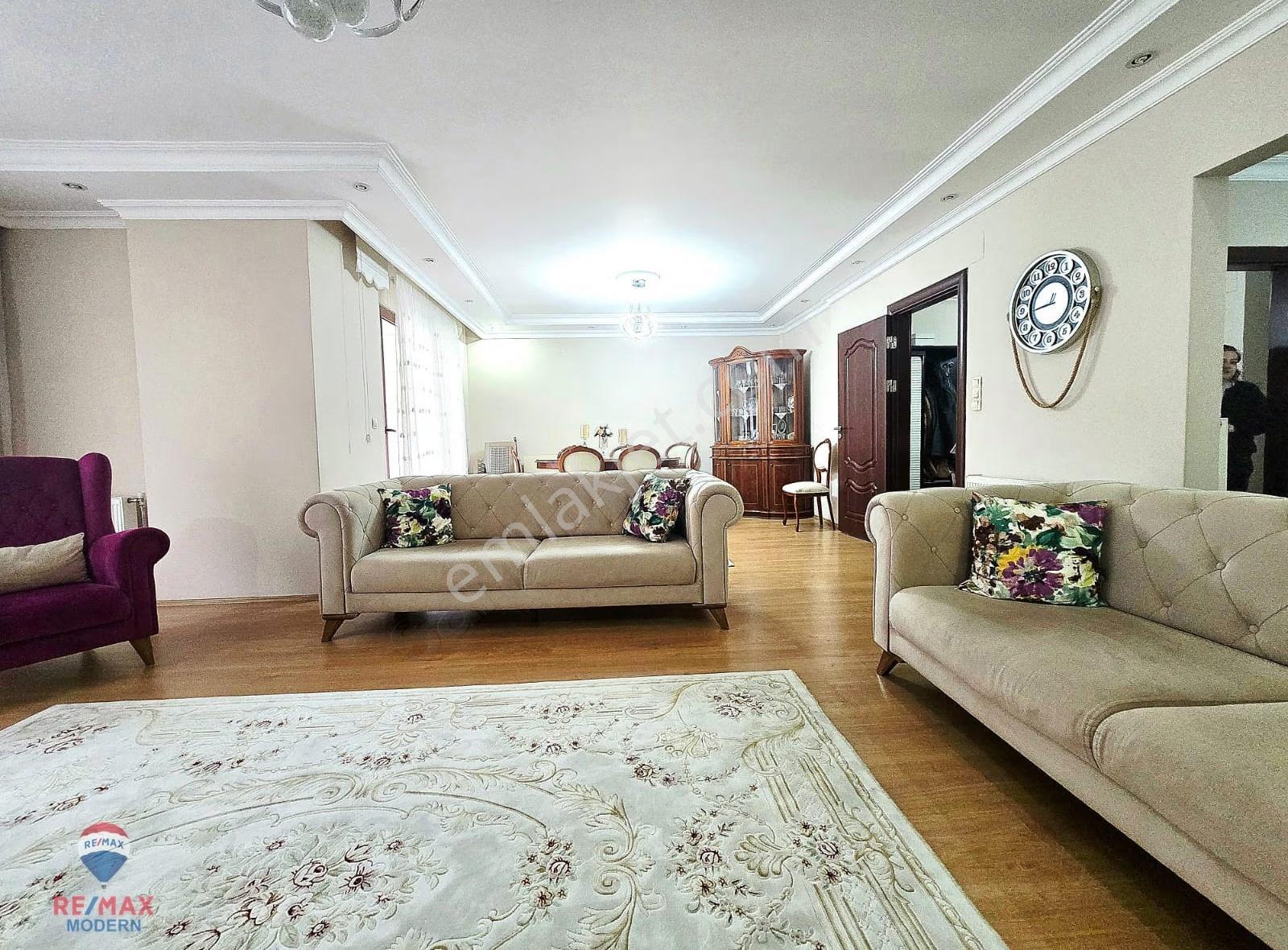 Remax Modern'den Bafra'da Otoparklı Geniş Kullanımlı 3+1 Daire - Görsel 6
