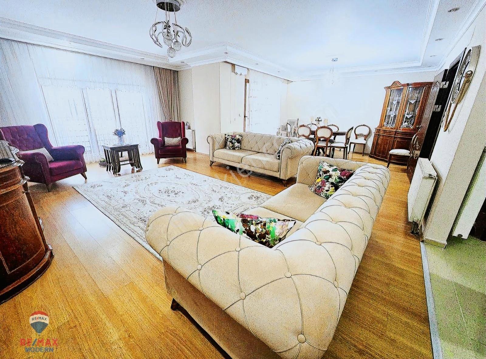 Remax Modern'den Bafra'da Otoparklı Geniş Kullanımlı 3+1 Daire - Görsel 27