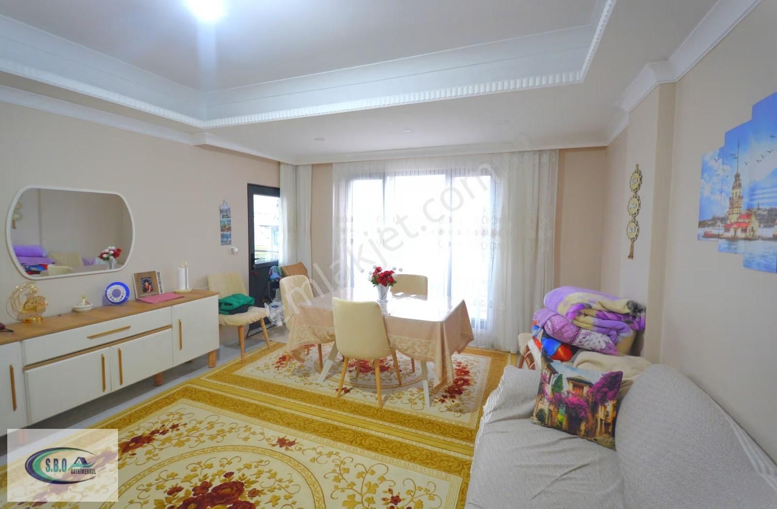 Sultanbeyli Orhangazi De Satılık 3+1 Ebeveyn Banyolu Daire