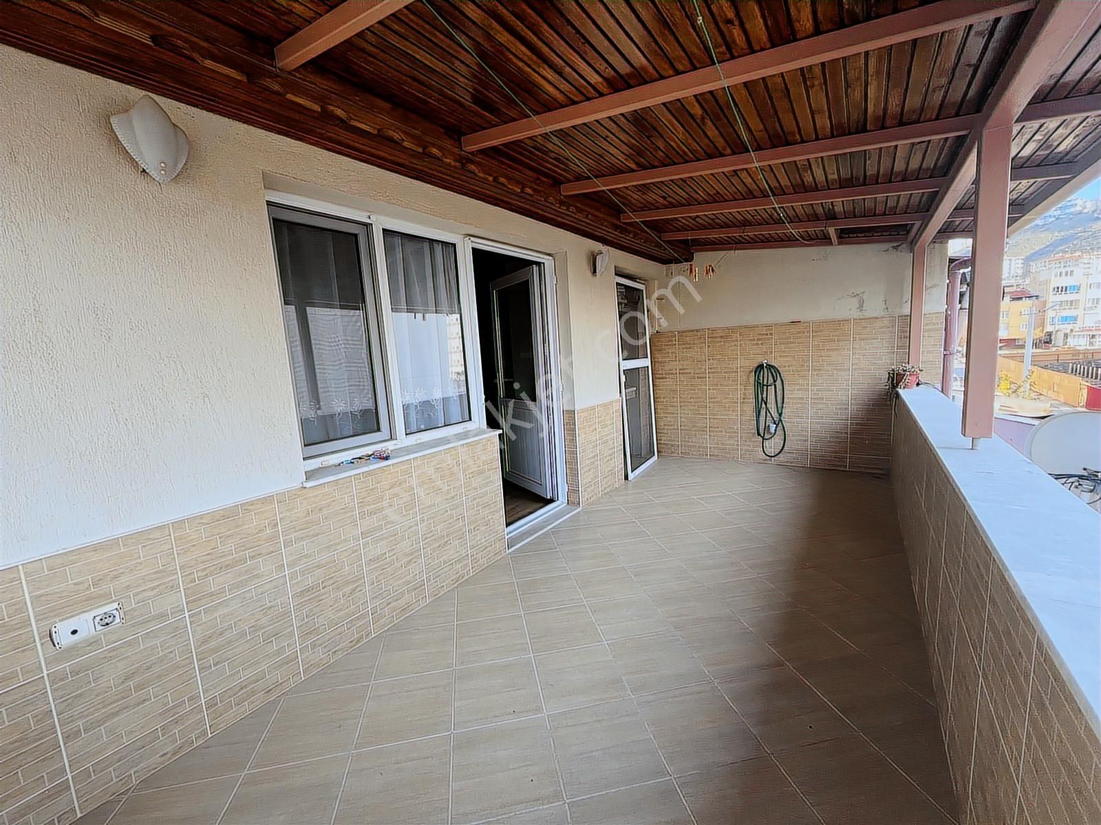 Çiğli İnönü 'de Daire Fiyatına Tripleks Bahçeli 4+1 - Görsel 21