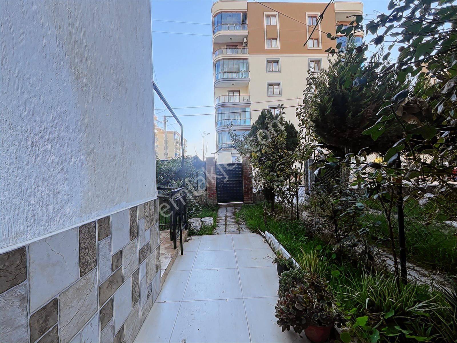 Çiğli İnönü 'de Daire Fiyatına Tripleks Bahçeli 4+1 - Görsel 24