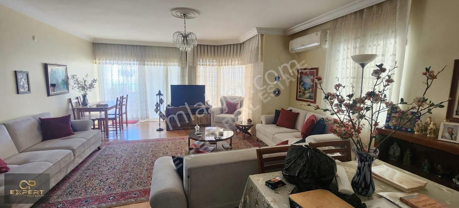 Kuşadası Merkezde Havuzlu Sitede Satılık Daire - Görsel 19