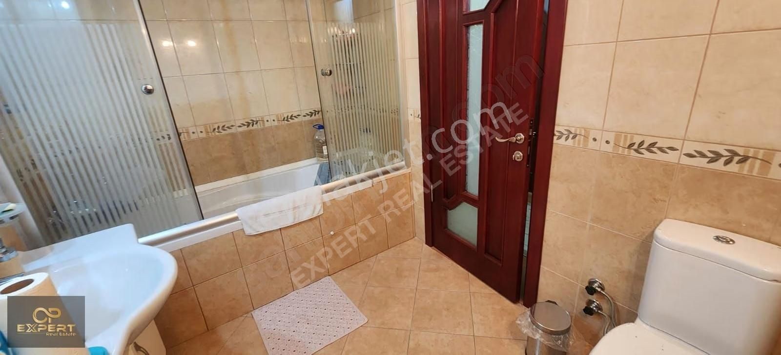 Kuşadası Merkezde Havuzlu Sitede Satılık Daire - Görsel 32