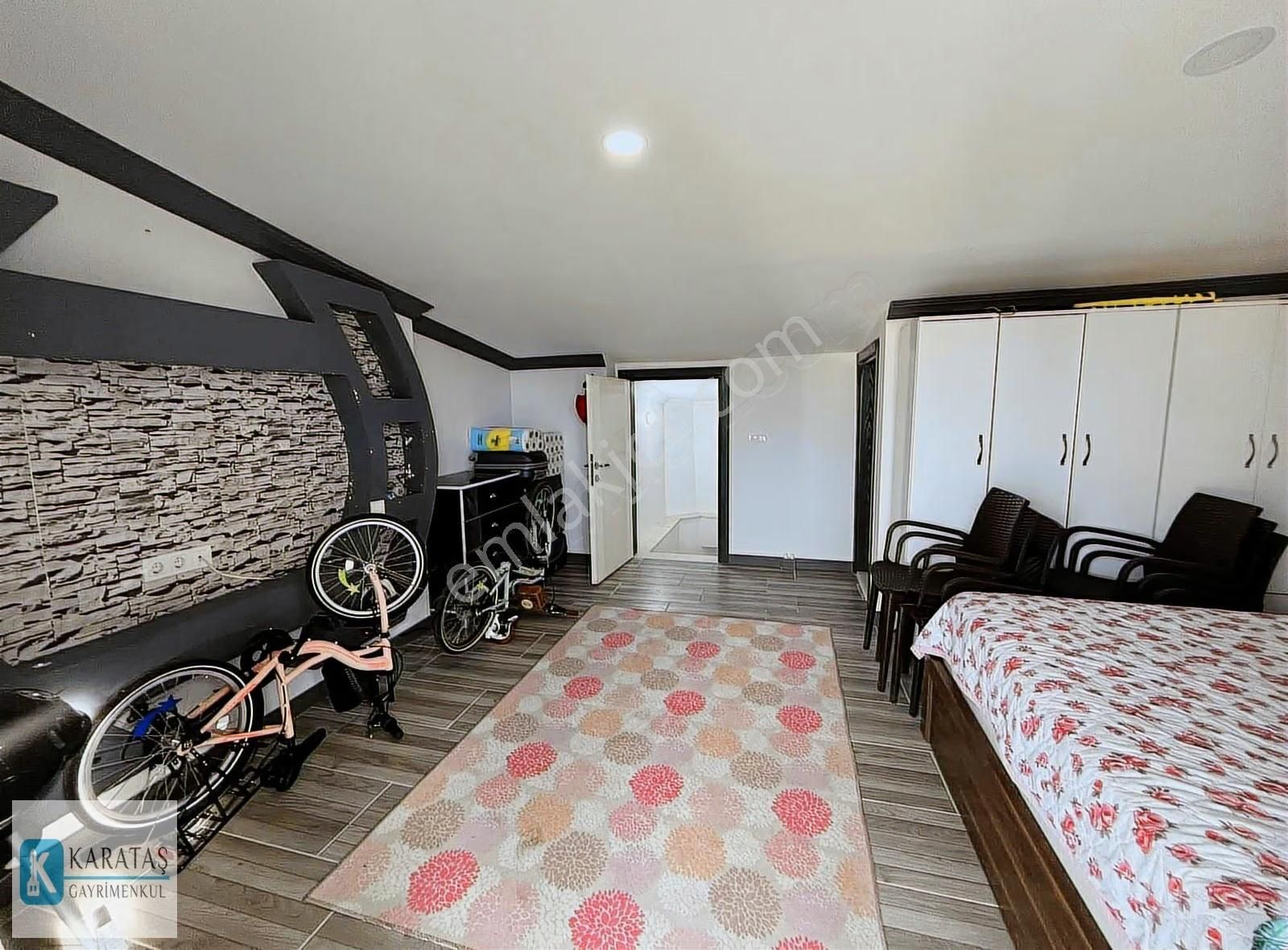 Altınova Sahil | İskele Mevki Plajlara Yakın Tripleks Villa - Görsel 27