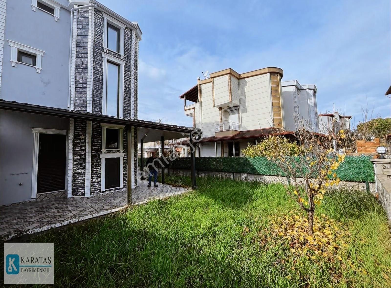 Altınova Sahil | İskele Mevki Plajlara Yakın Tripleks Villa - Görsel 19