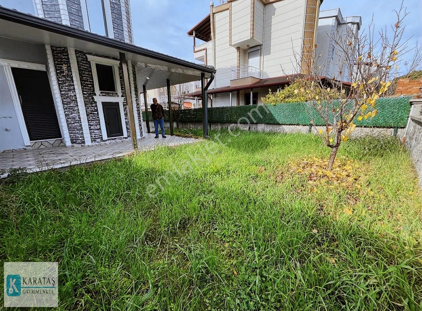 Altınova Sahil | İskele Mevki Plajlara Yakın Tripleks Villa - Görsel 30