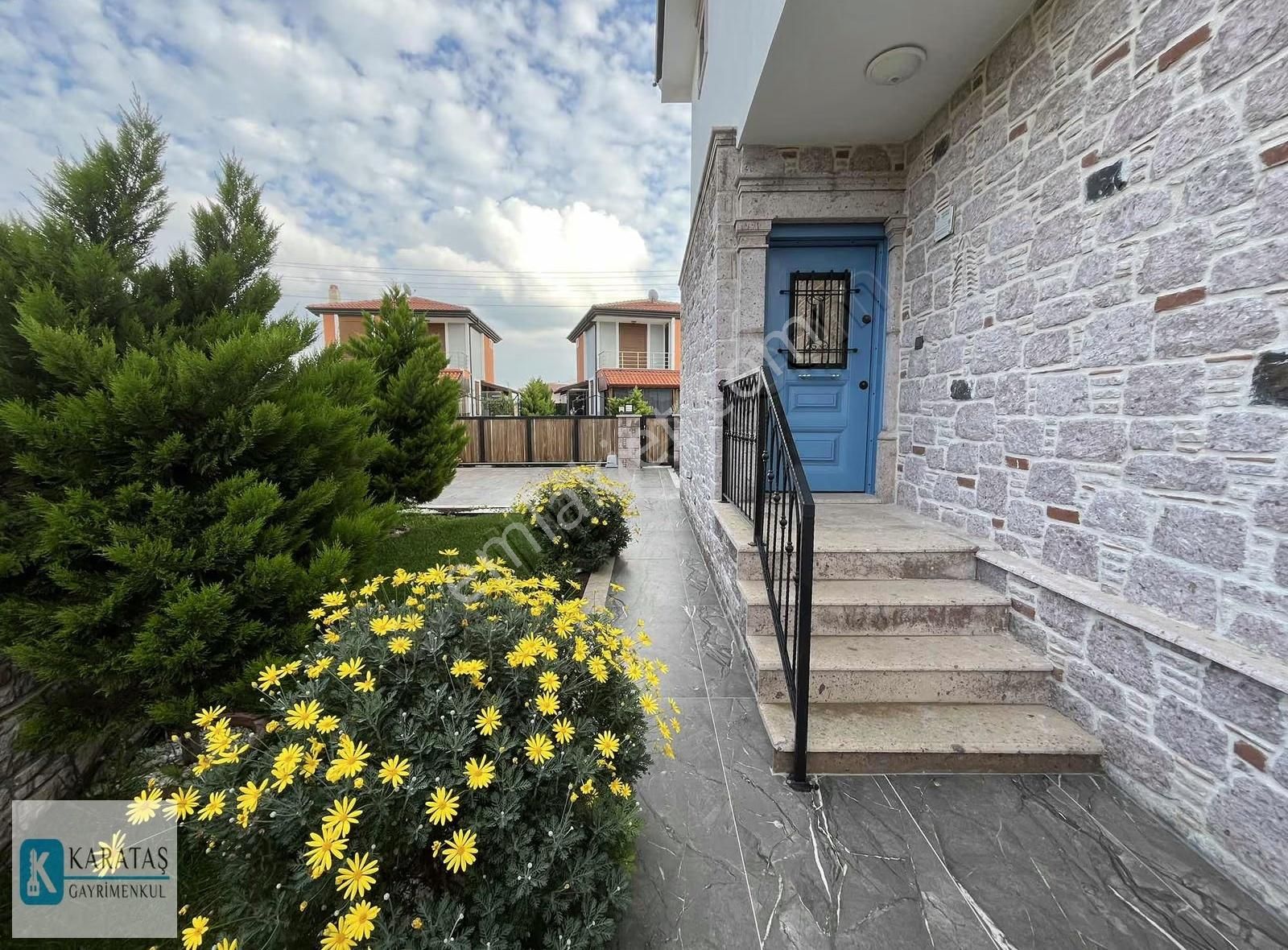 Küçükköy'de Müstakil Havuz + Sauna +hamam 4+1 Villa - Görsel 5