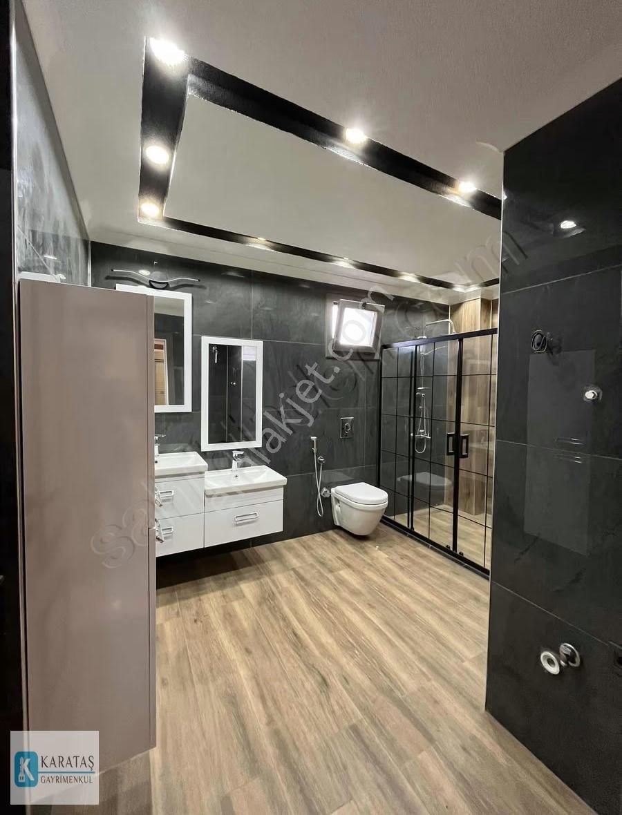 Küçükköy'de Müstakil Havuz + Sauna +hamam 4+1 Villa - Görsel 13