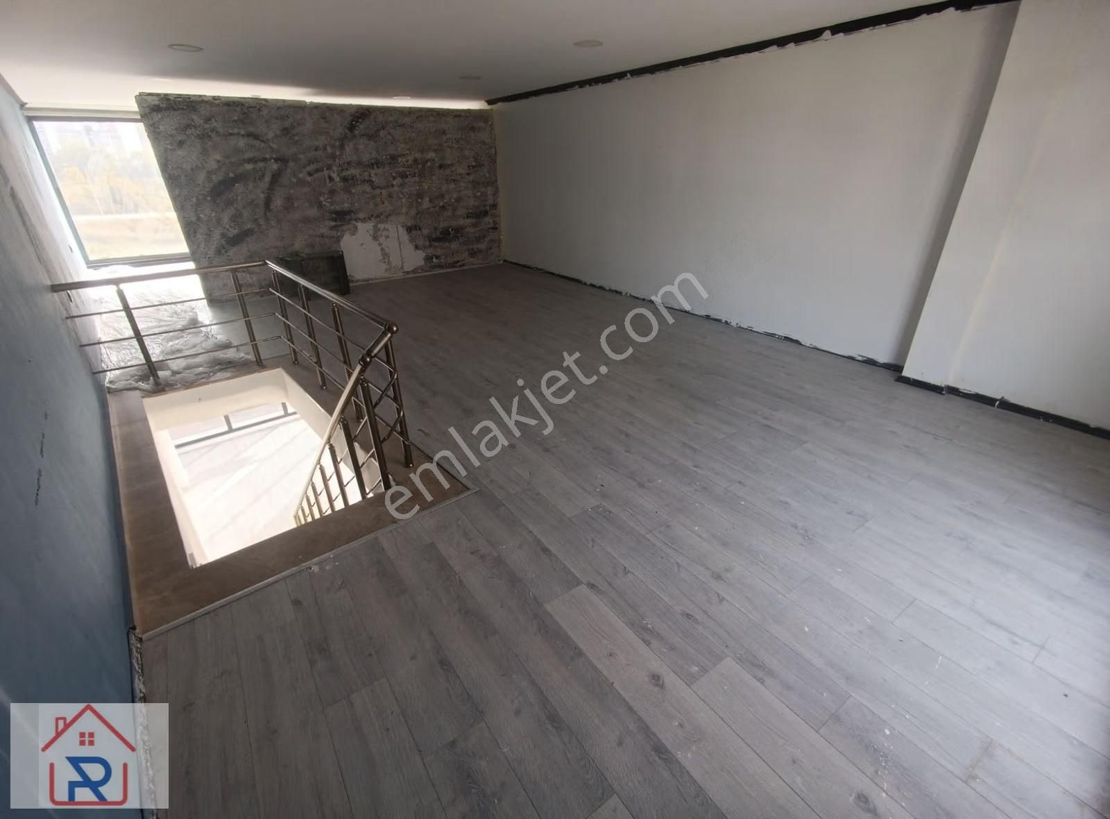 Relax Tr'den Kiralık Köşe Dublex Ofis - Görsel 11