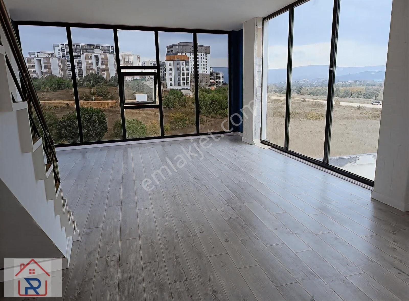 Relax Tr'den Kiralık Köşe Dublex Ofis - Görsel 17