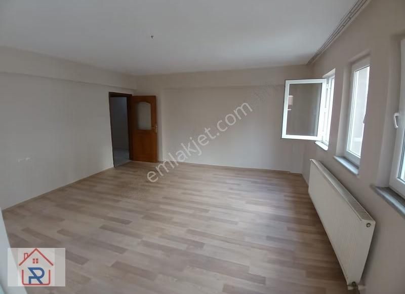 Kiralık Barış Mah.3+1 150m2 Daire - Görsel 9