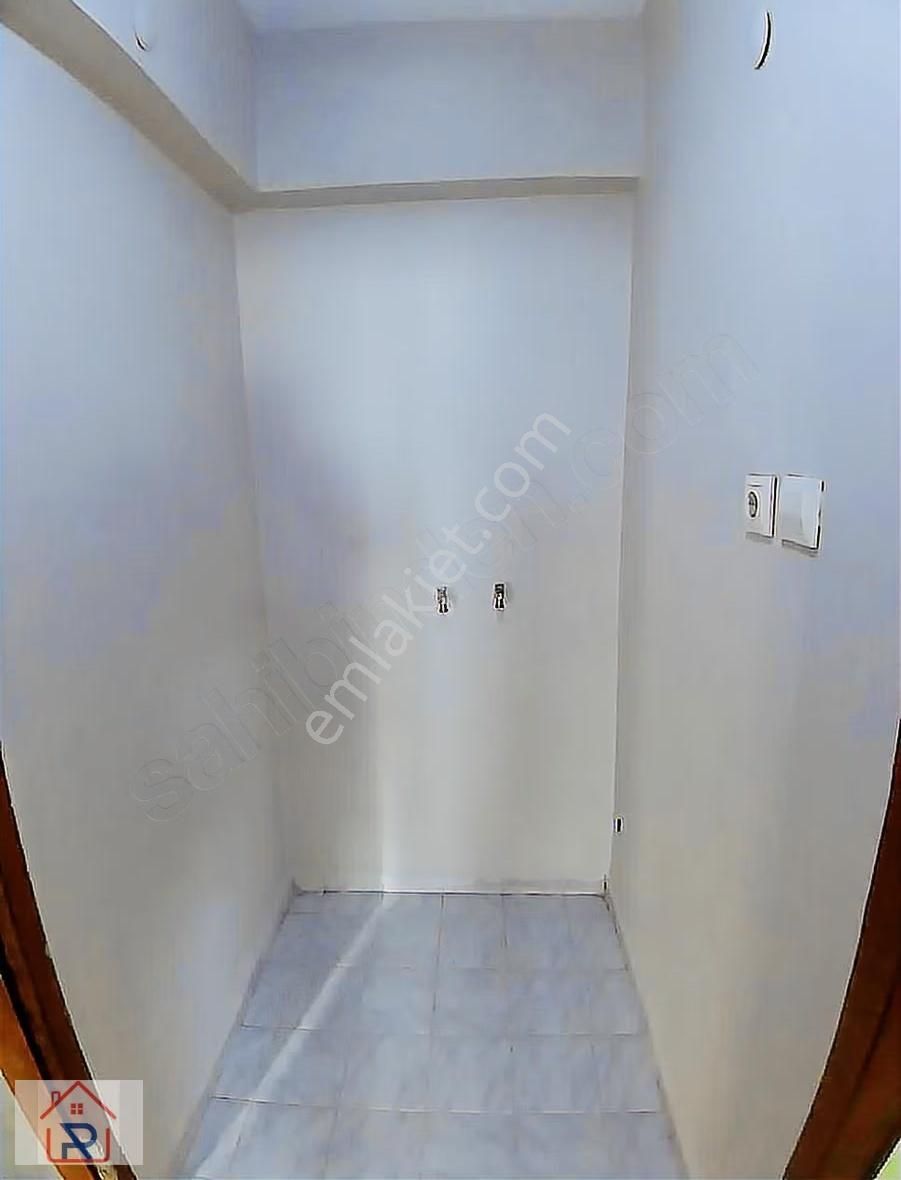 Kiralık Barış Mah.3+1 150m2 Daire - Görsel 2