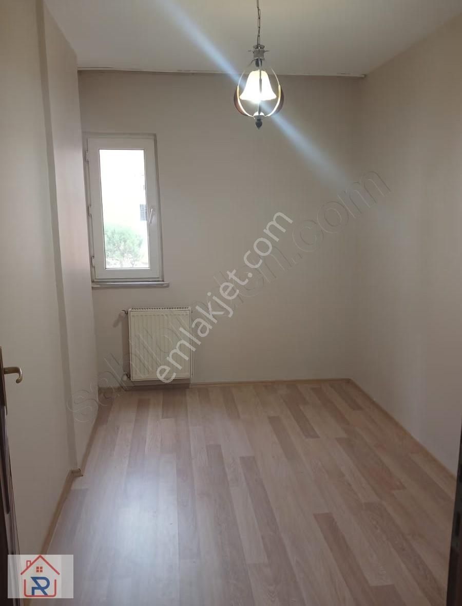 Kiralık Barış Mah.3+1 150m2 Daire - Görsel 4