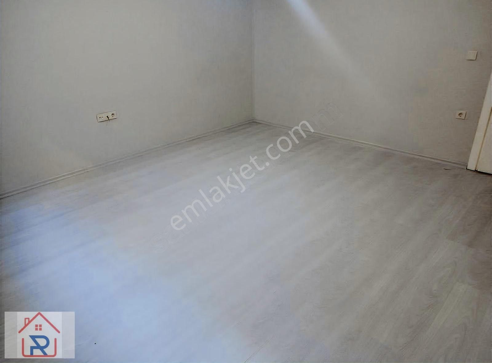 Relax Tr'den Çamlıca'da Geniş Kiralık 3+1 Daire - Görsel 17