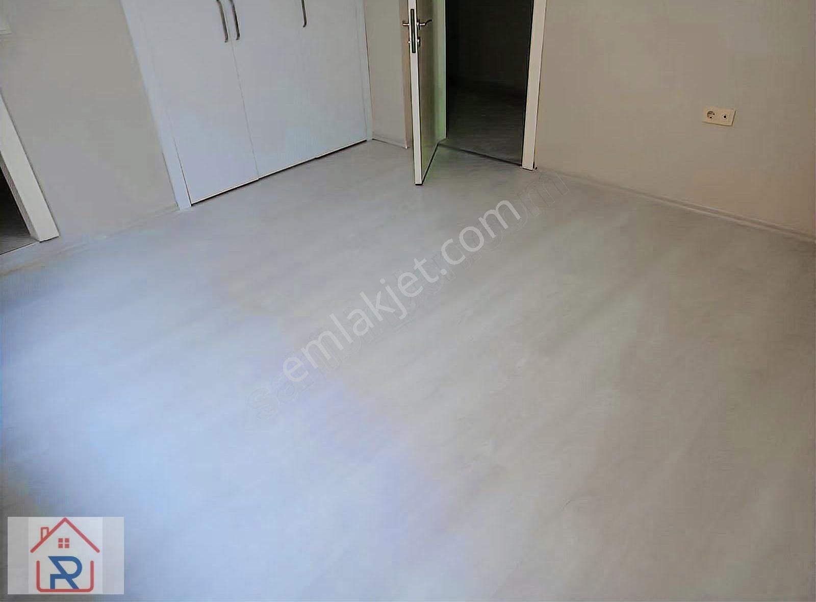 Relax Tr'den Çamlıca'da Geniş Kiralık 3+1 Daire - Görsel 13