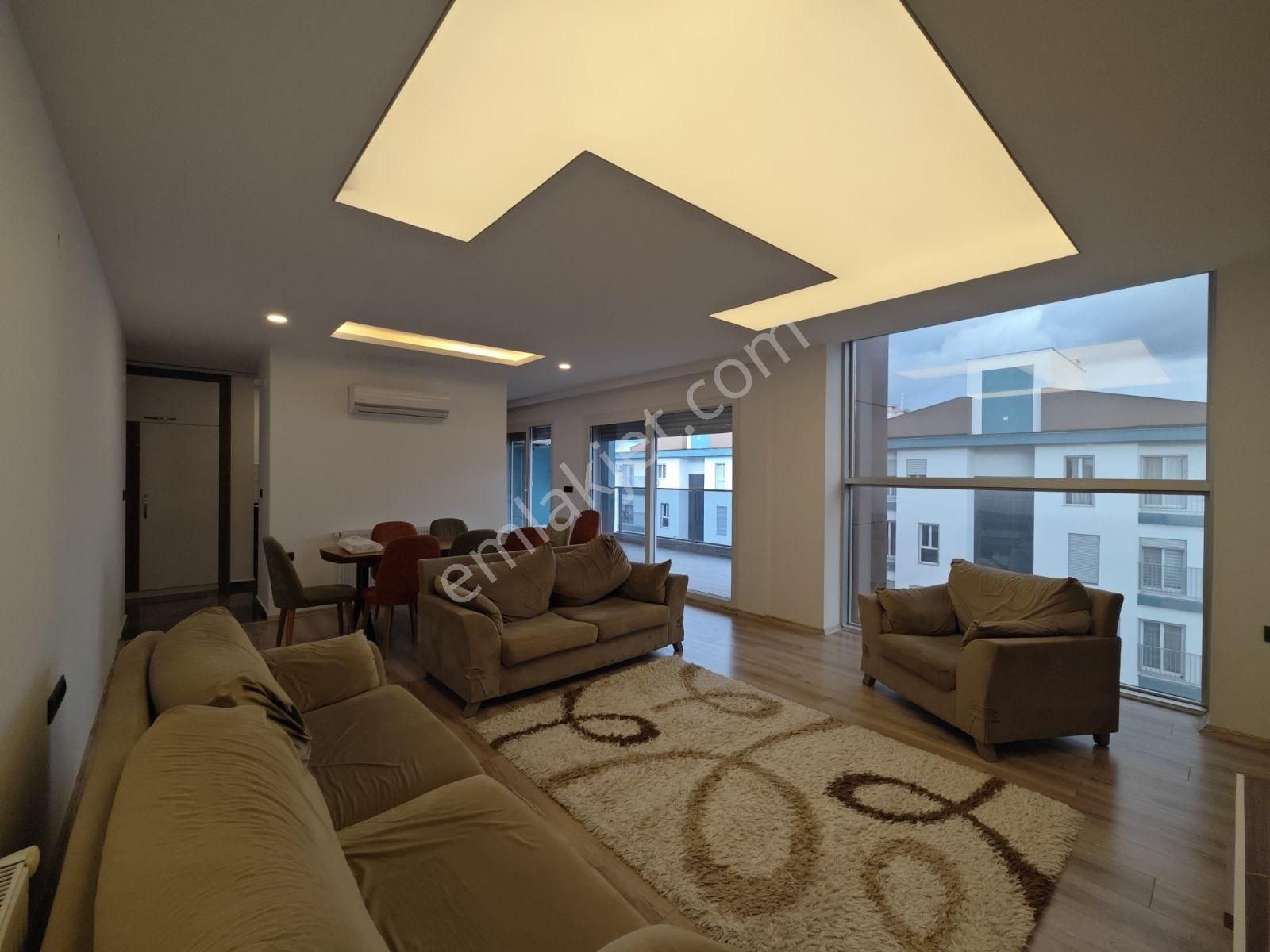 Kuşadası Otogar Arkası Kiralık 3+1 Eşyasız/eşyalı Daire - Görsel 17