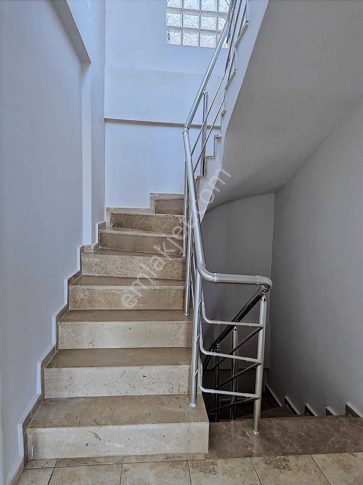 Route 10'dan Dikili Çandarlı'da Satılık Deniz Manzaralı Villa - Görsel 29